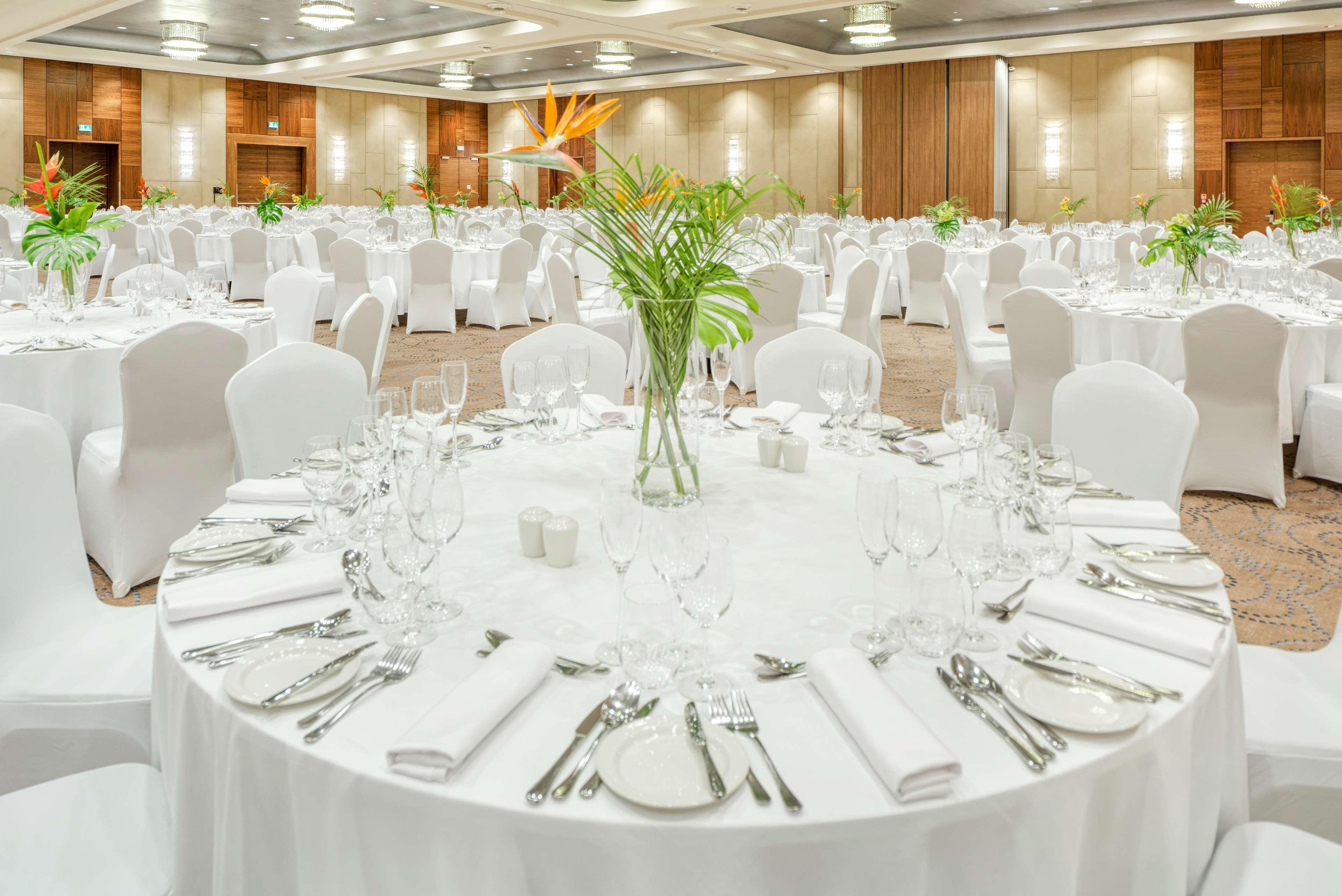 Doubletree By Hilton & Convention Center Hotel 4*