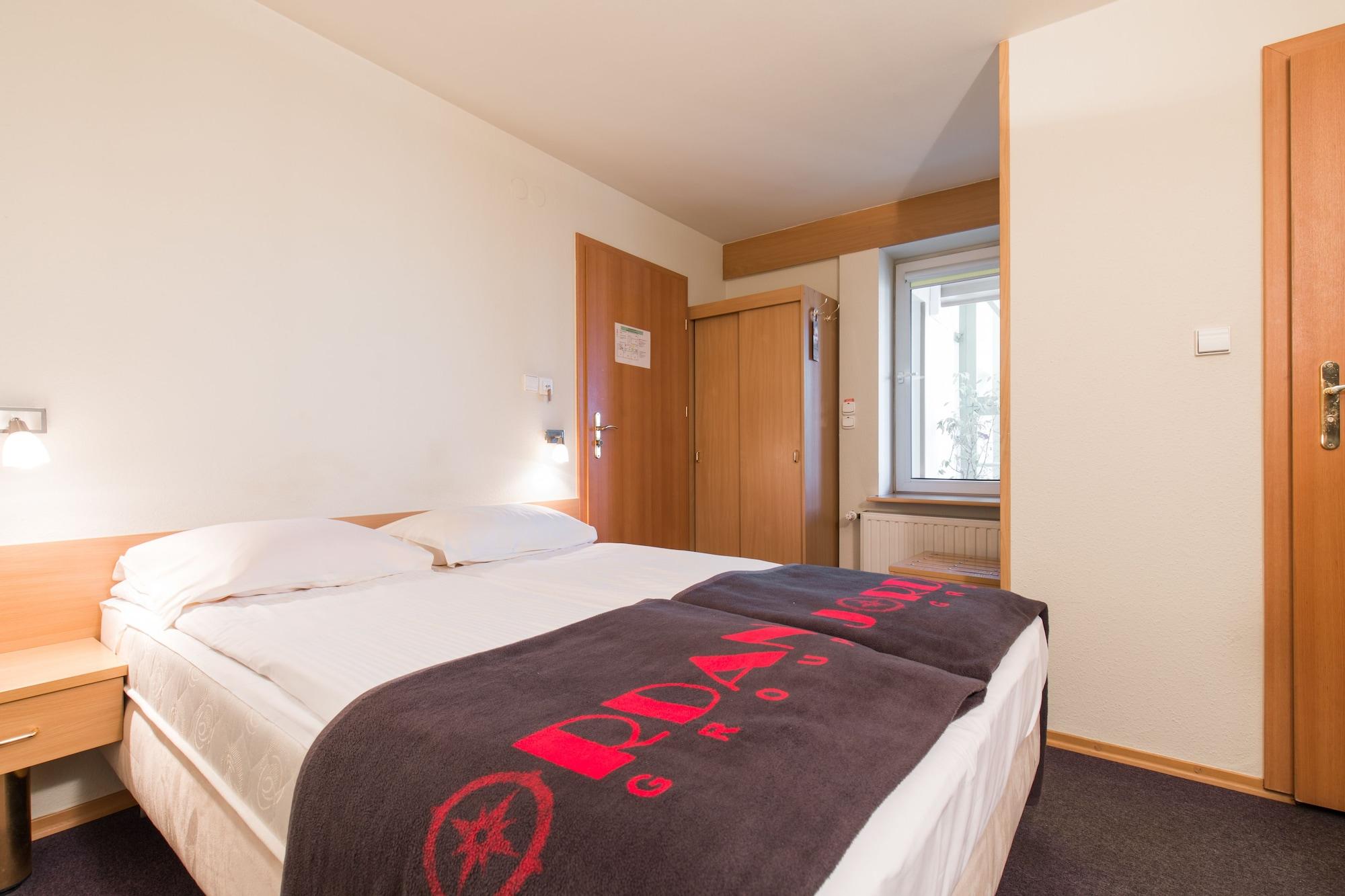 Jordan Goscinne Bed & Breakfast Krakow