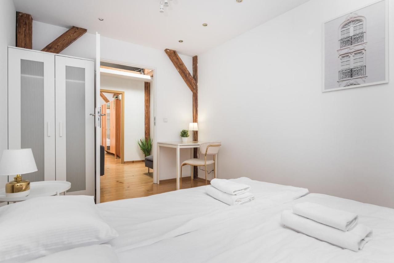 Apartament Old Town Loft - 7 Bedroom - By Upstairs