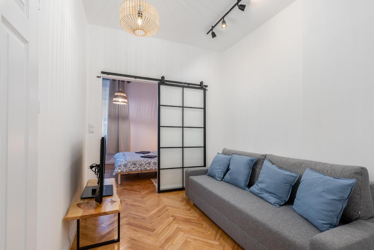 Apartment Charming Aparments In Perfect Location *