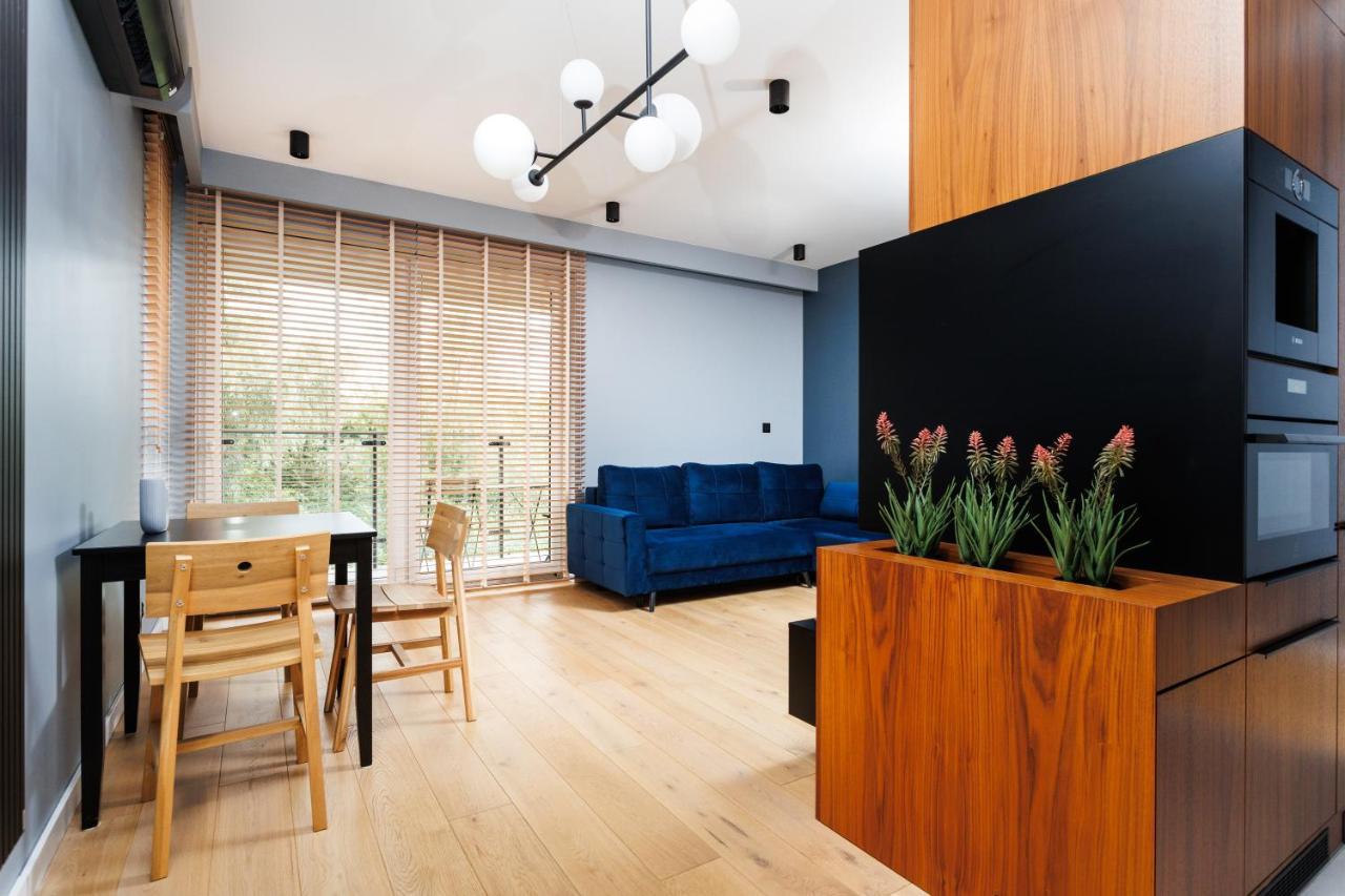 Of The Kings-julia Appartement