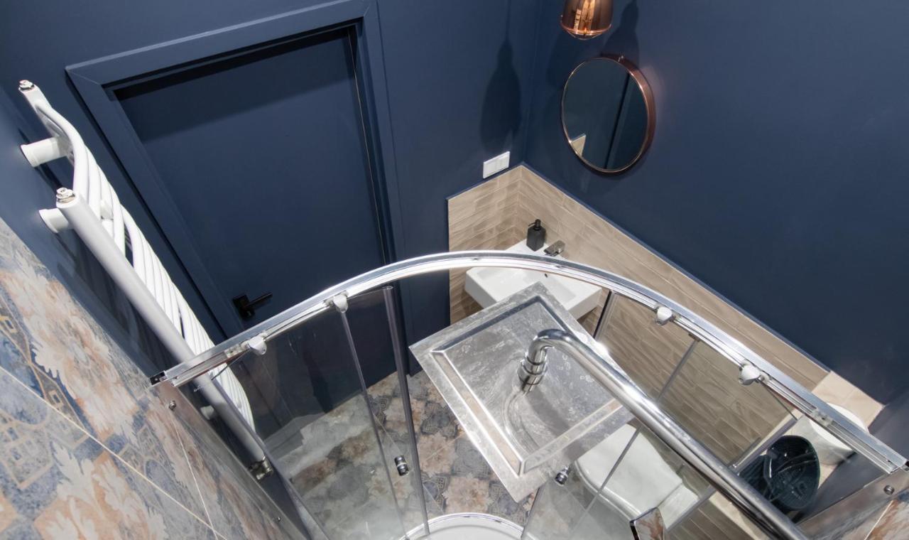 Barbacan - Old Town - By Upstairs * Krakow