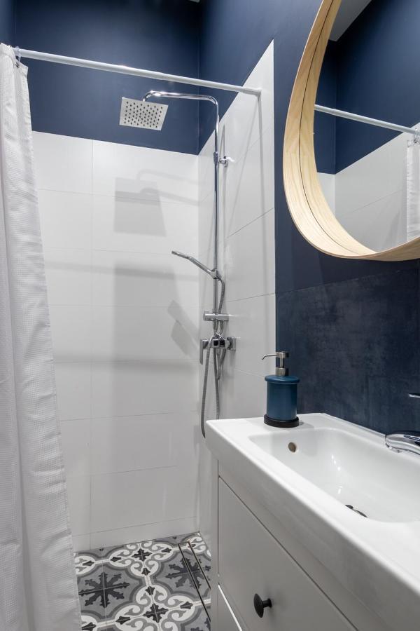Apartment Barbacan - Old Town - By Upstairs Krakow