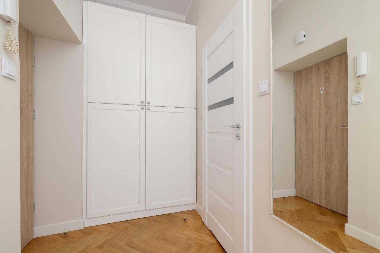 Modern Kazimierz For 4 Guests Only 1 Km To Wawel Castle By Renters Apartment