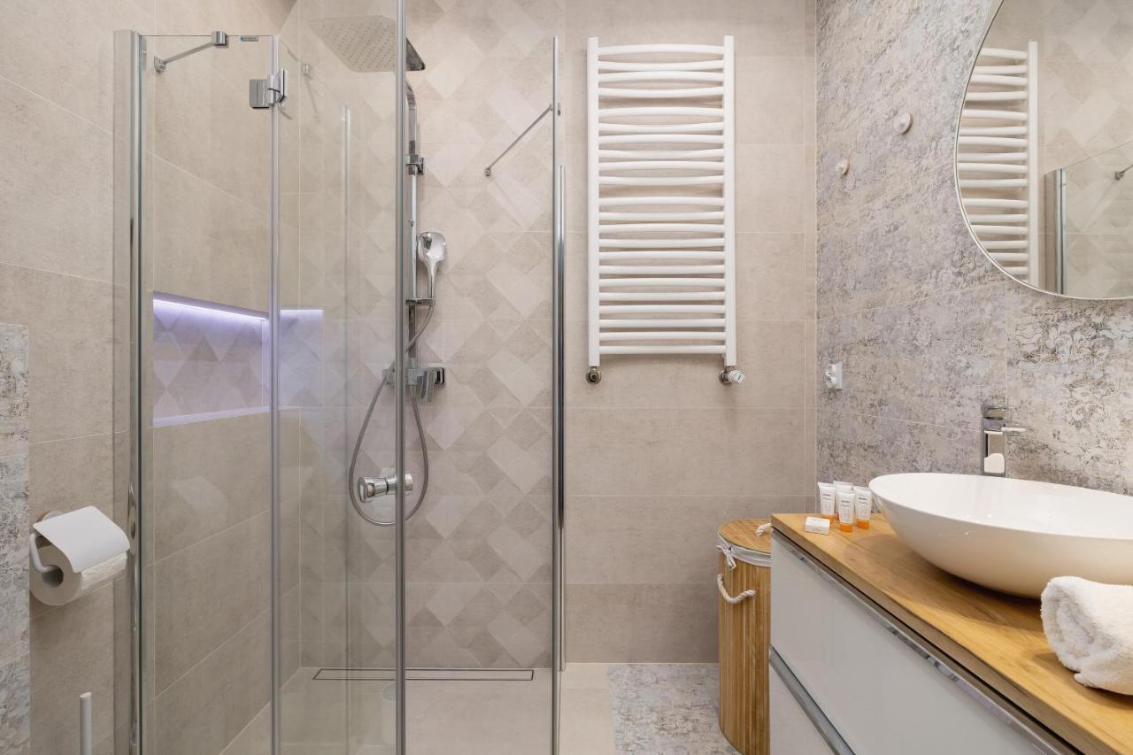 Modern Kazimierz For 4 Guests Only 1 Km To Wawel Castle By Renters Krakow