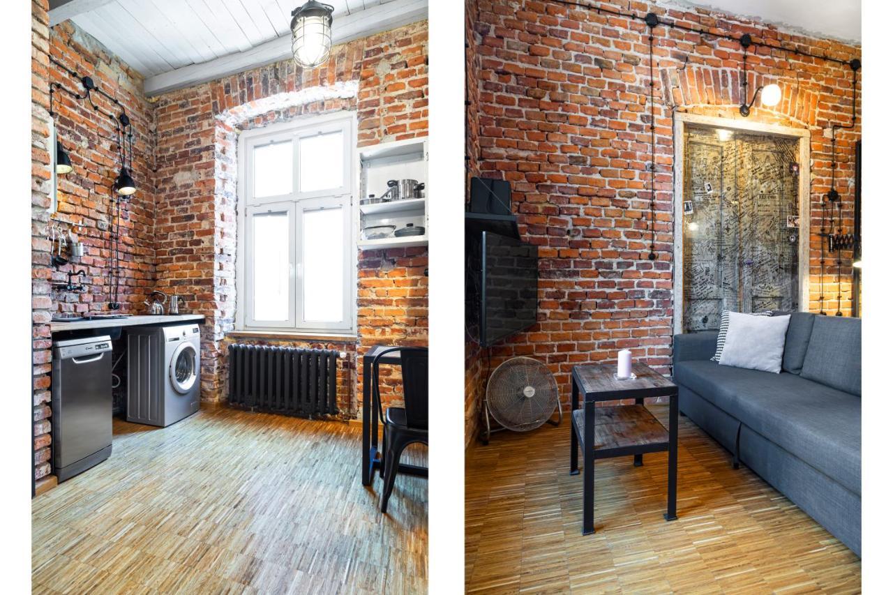 Househost Apartmeni: Podbrzezie 2/20 Apartament