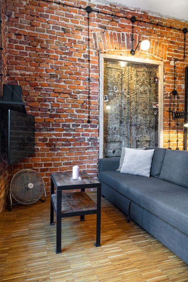 Househost Apartmeni: Podbrzezie 2/20 Kraków