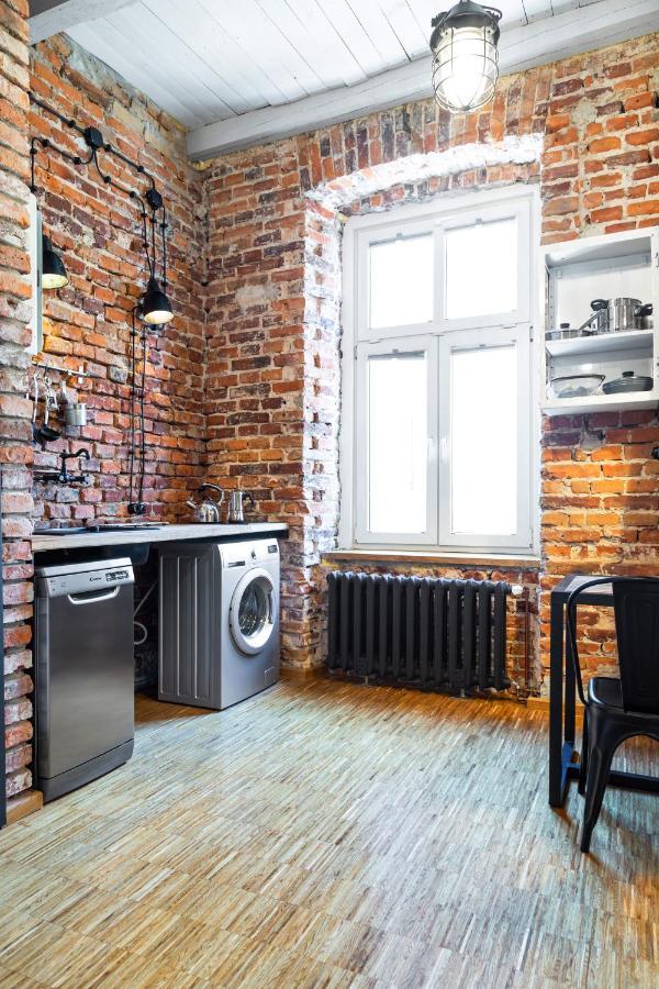 Househost Apartmeni: Podbrzezie 2/20 Apartament Kraków