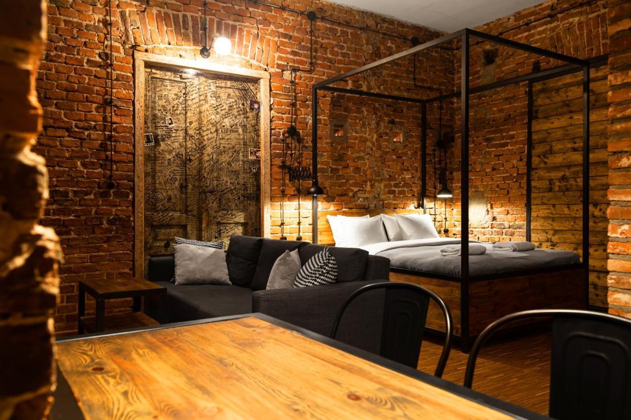 Househost Apartmeni: Podbrzezie 2/20 Apartament