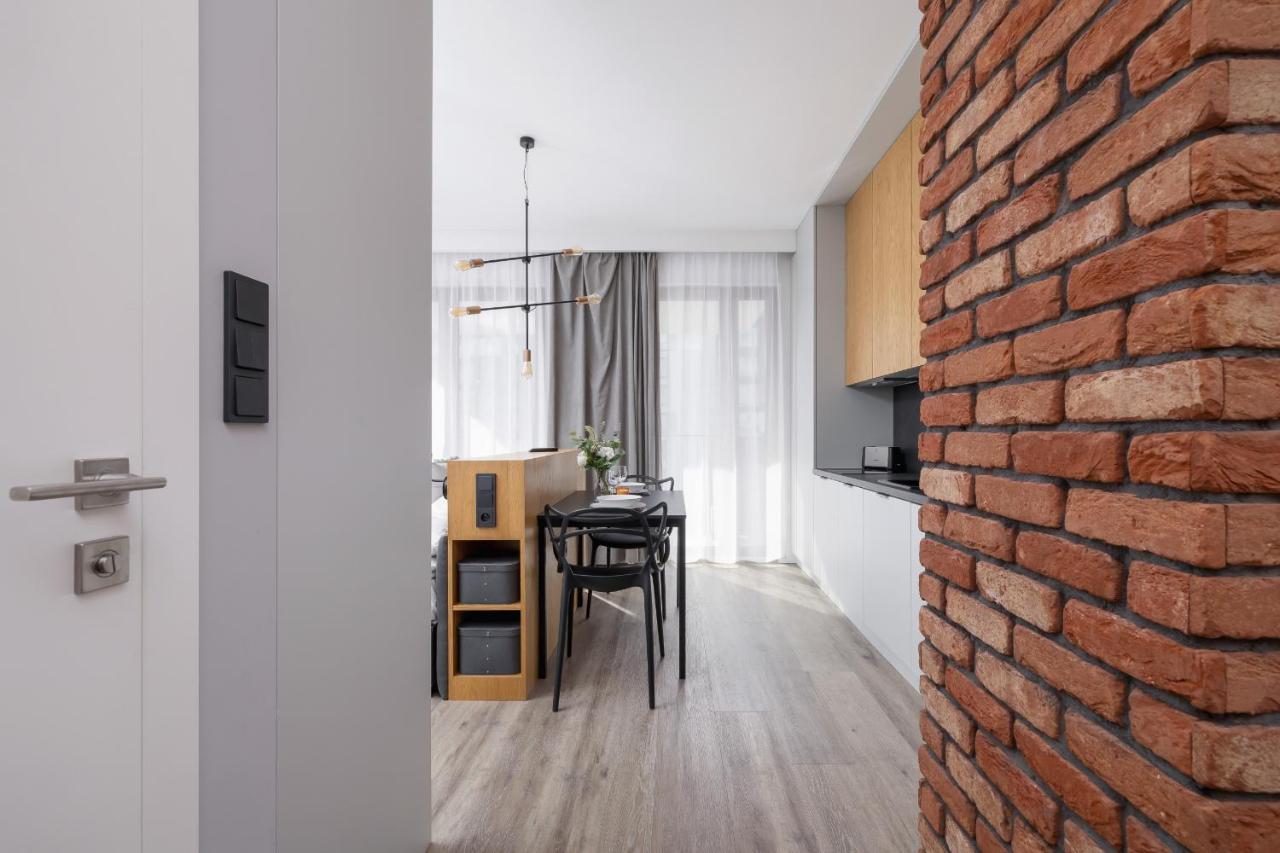 Apartment Go With Balcony Rakowicka Cracow By Renters Krakow
