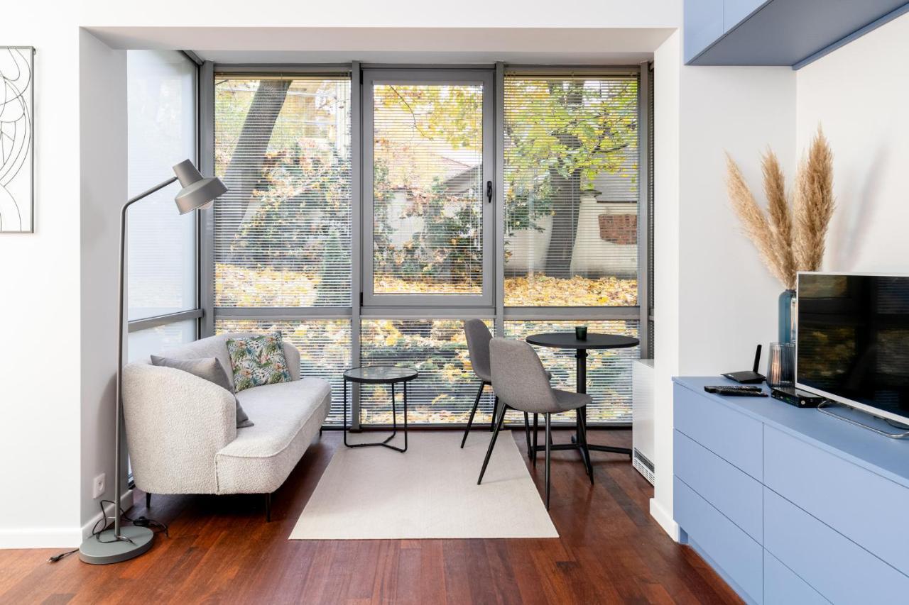 Old Town Modern Studio *