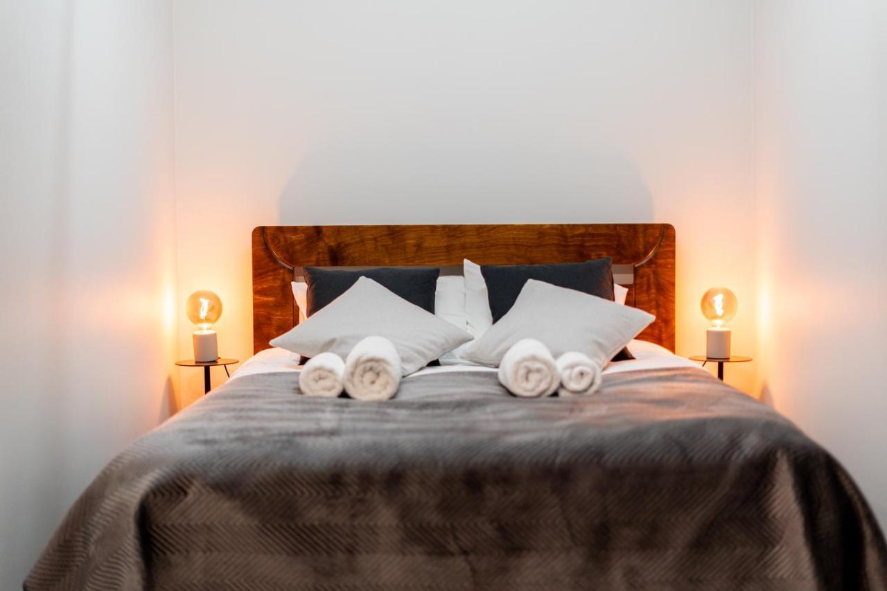Apartamento Old Town Modern Studio