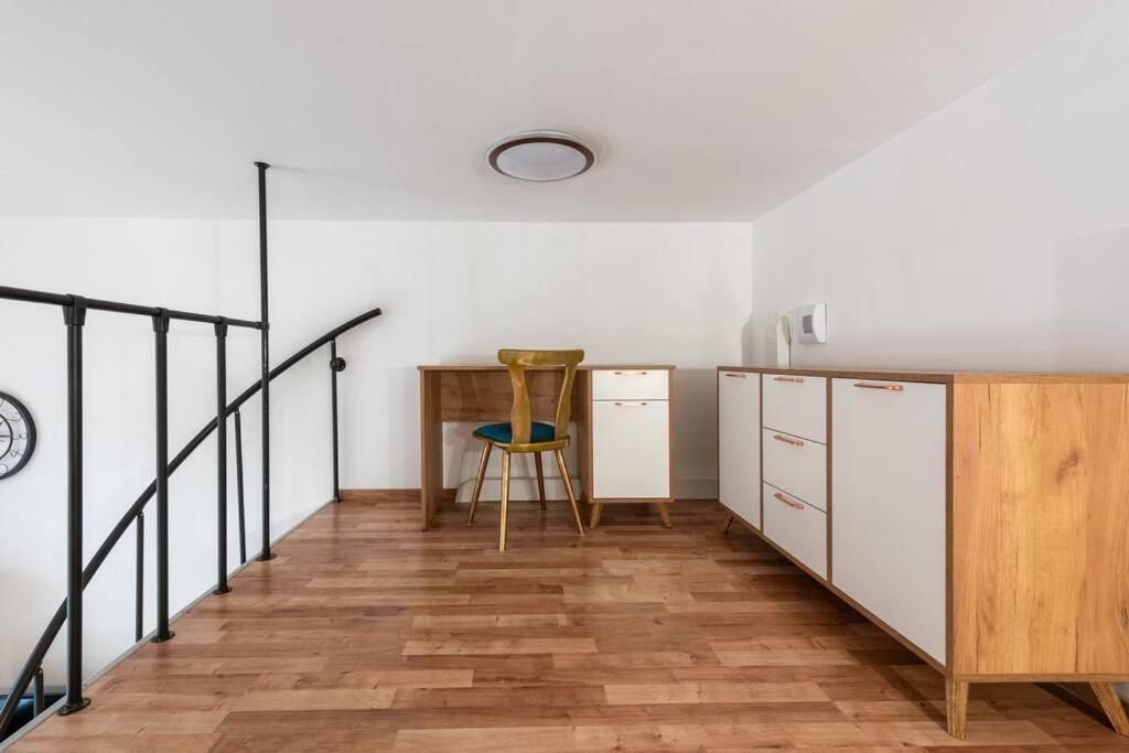 Apartment Mountain 40m2 Balkon Antresola 4 Osoby Krakow