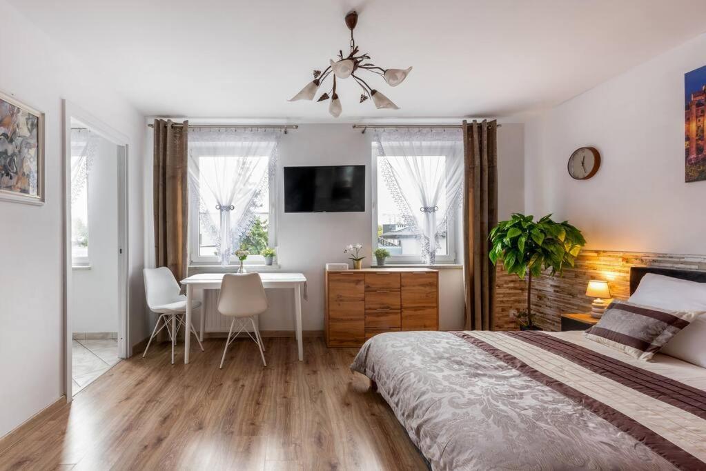 Ap. Olimpia 1 Pok. 2 Osoby, Downtown, Free Parking Appartement Krakau