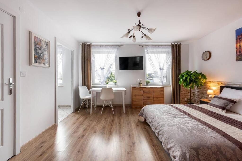 Ap. Olimpia 1 Pok. 2 Osoby, Downtown, Free Parking Appartement