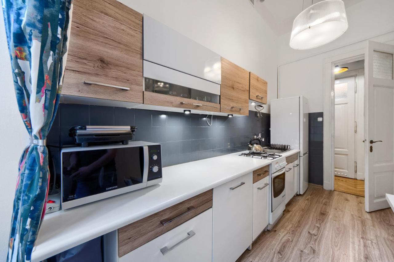 Apartment Comfortable In The Old Town Of