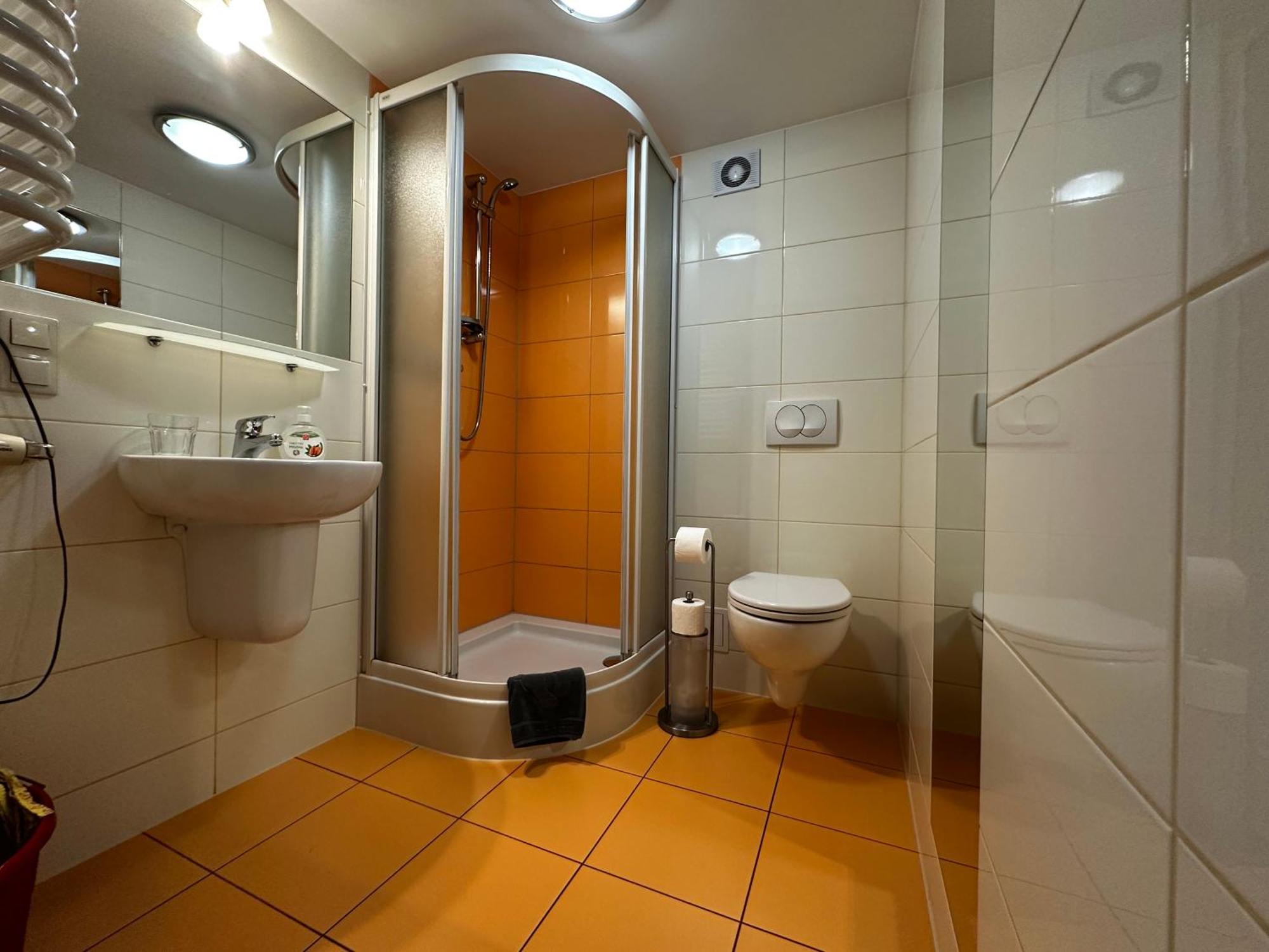 Kompleks Apartament-serwis Apartment *