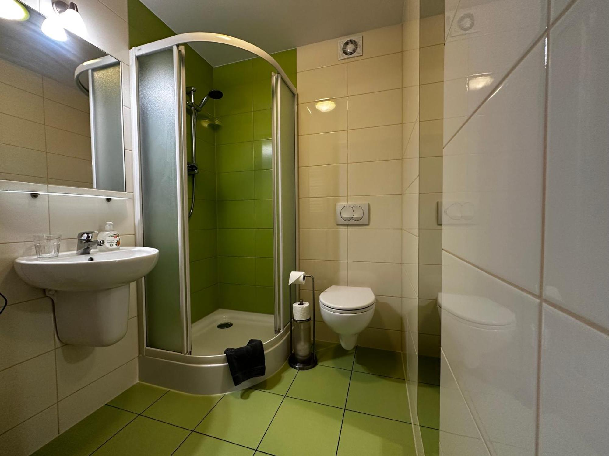 Kompleks Apartament-serwis Apartment *