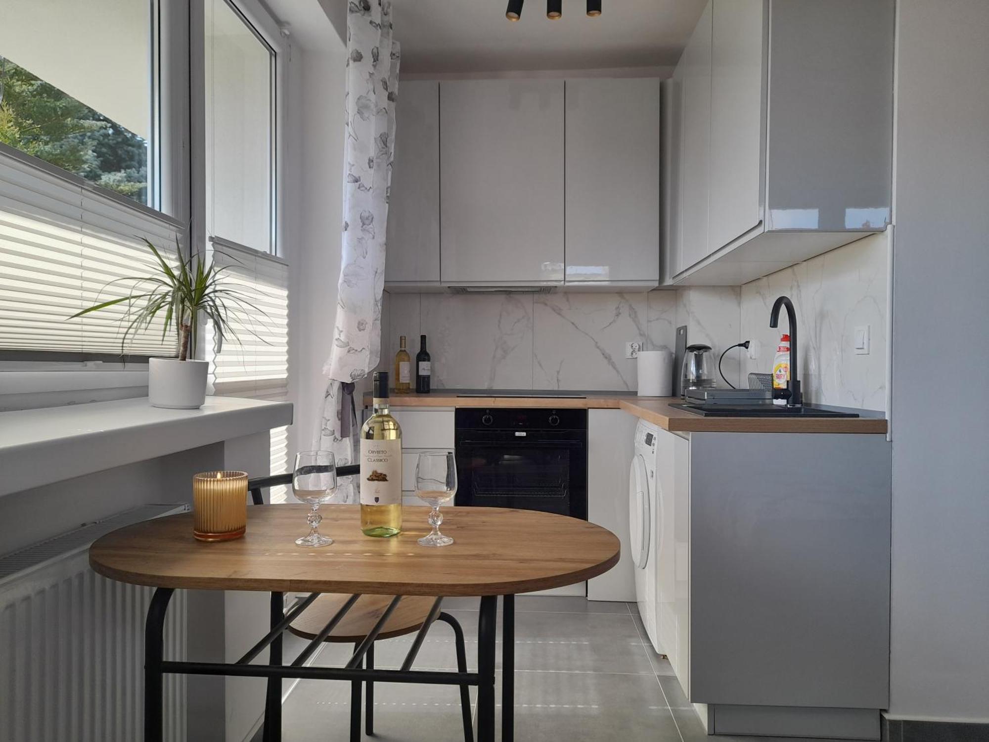 Plaszow Apartment