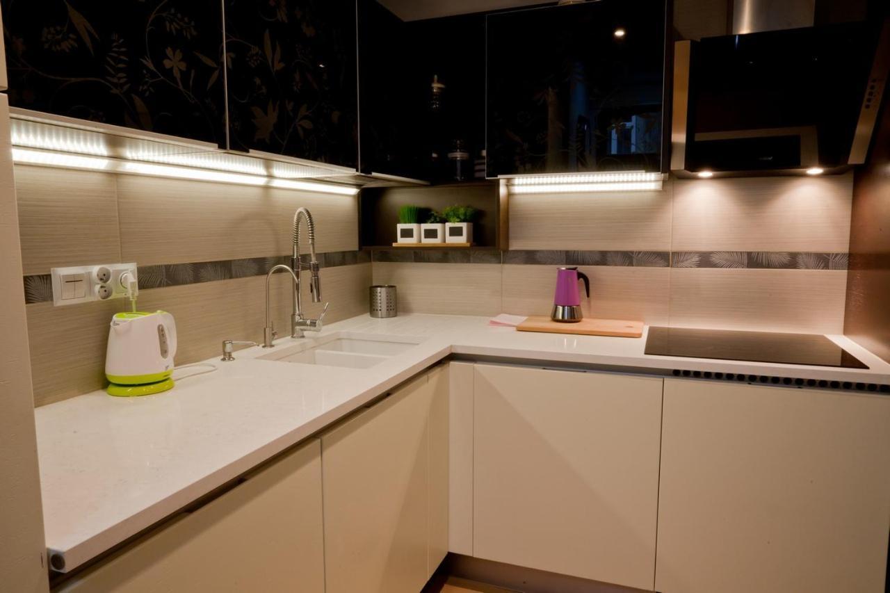 Magic Apartment