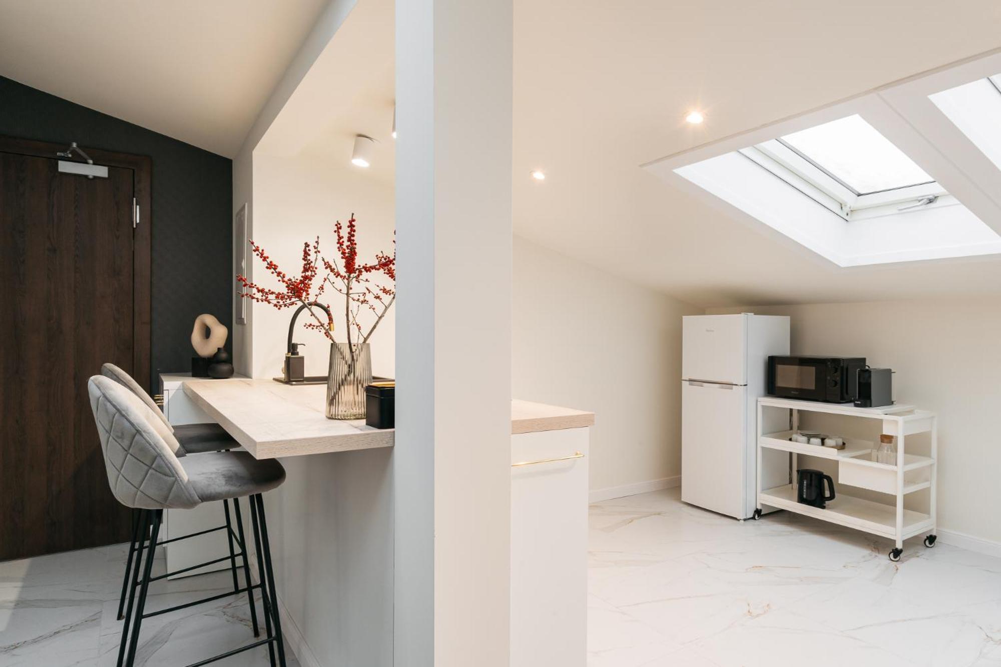 White Lotus - Loftaffair Collection Apartment *