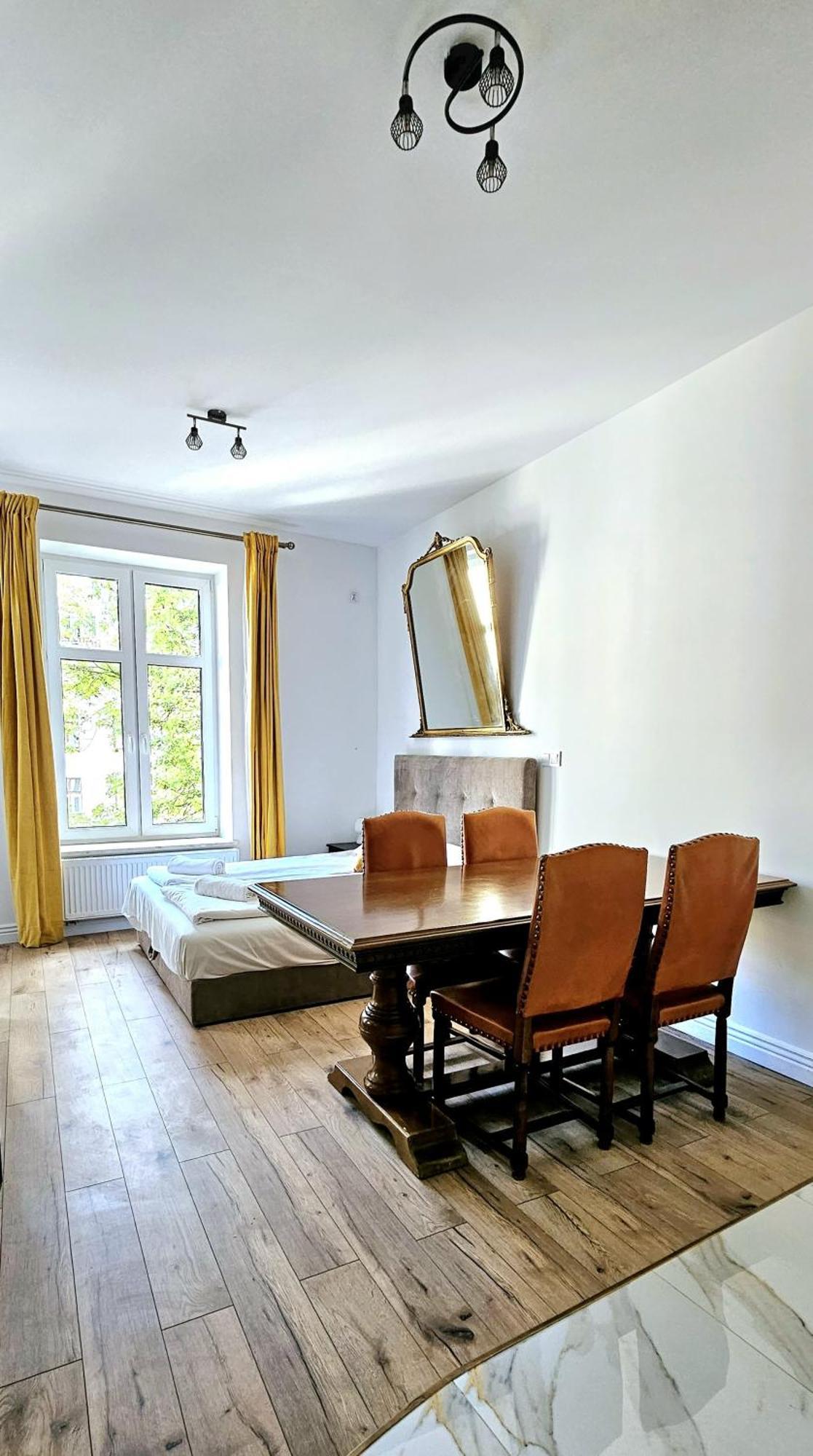 Apartamento Pawia Centrum *