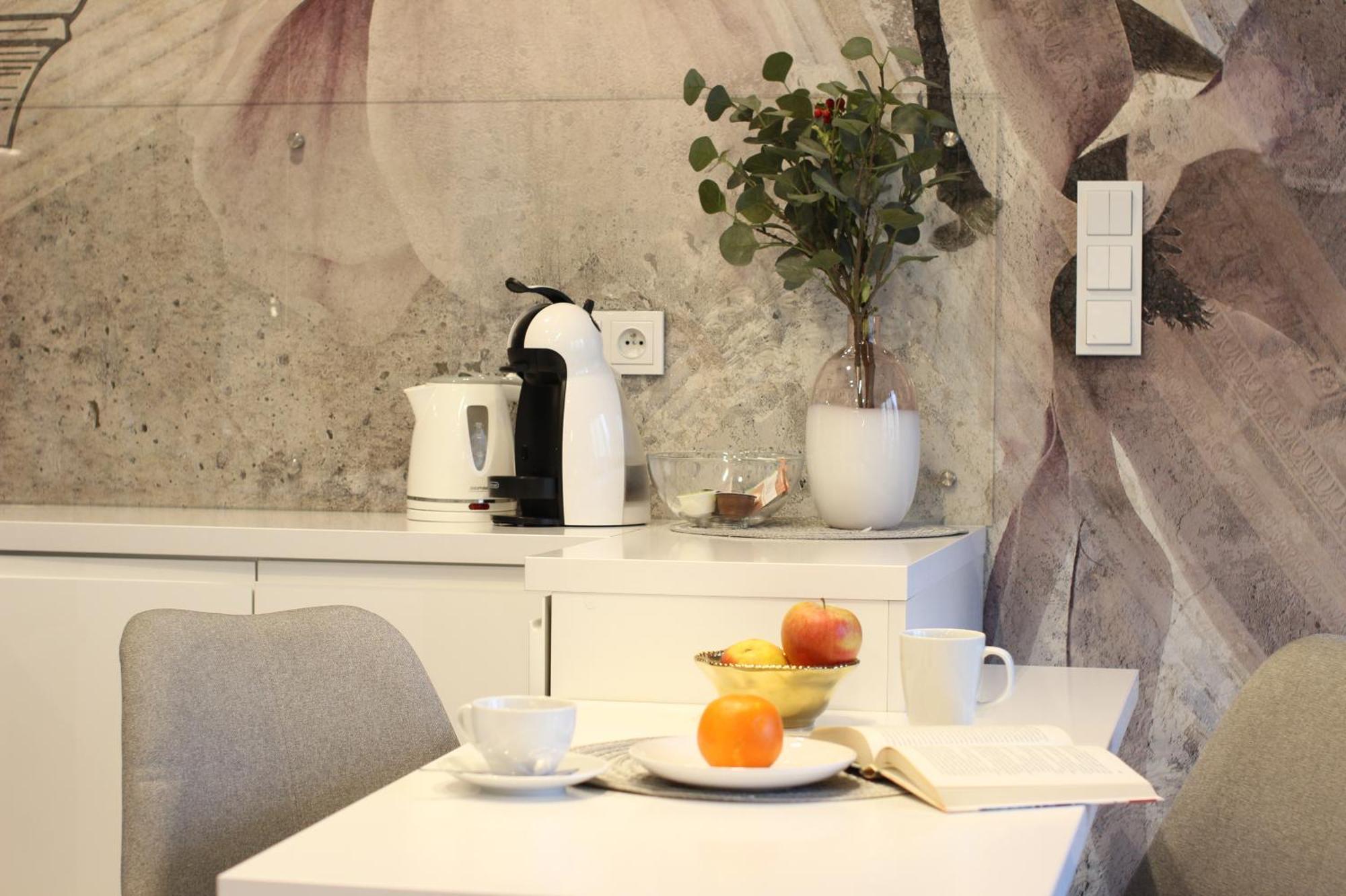 Appartement Viva Lila Apartment, Free Parking, Close To Vistula River - By Homelike