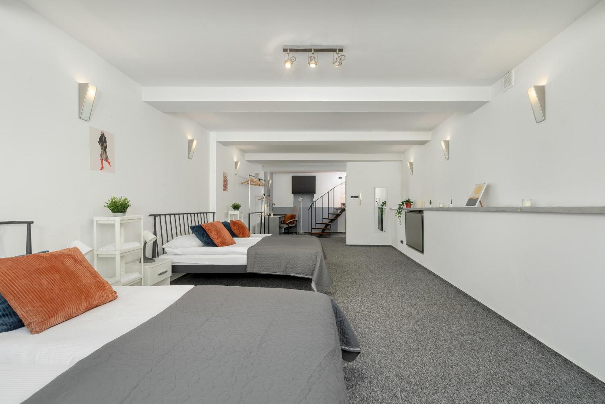 Apartament Przyszlosci, 2 Sypialnie W Krakowie By Renters Apartment