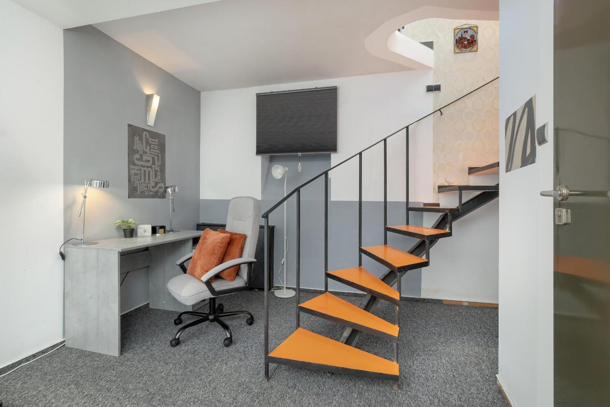 Apartment Apartament Przyszlosci, 2 Sypialnie W Krakowie By Renters