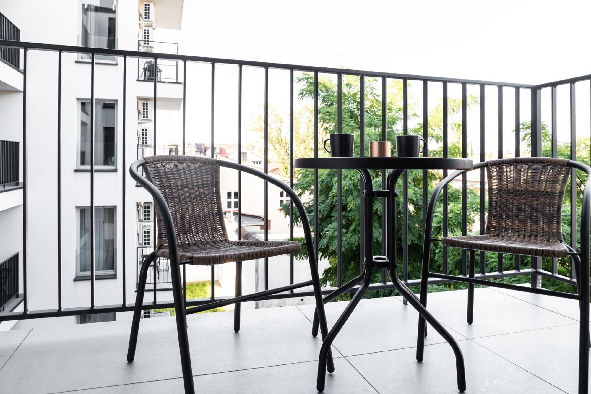 Apartament Househost Apartment: Miodowa 42/12a Street *