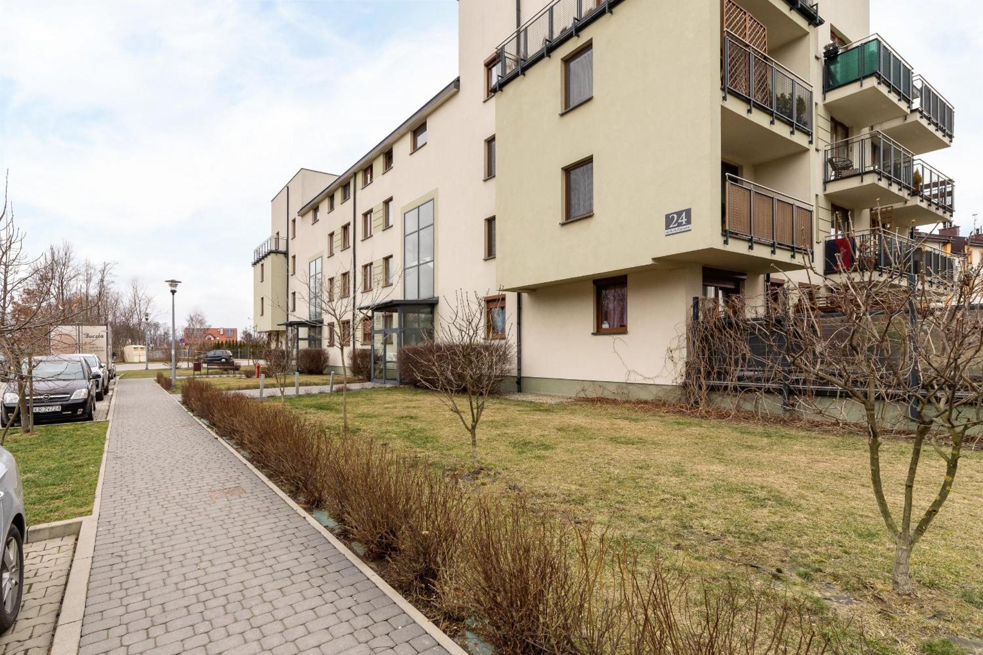 Cracow Czeczow By Renters *