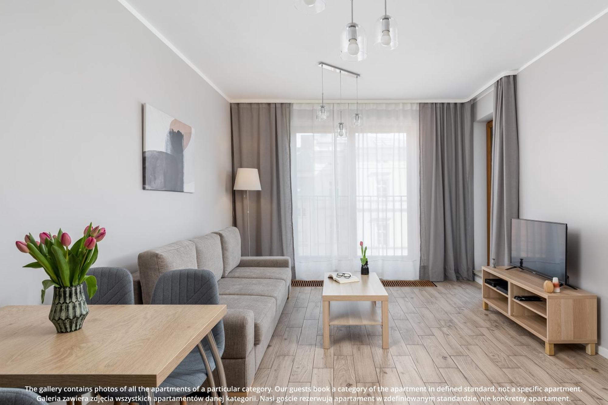 Apartment Browar Lubicz | Balcony | Elevator | Free Garage *