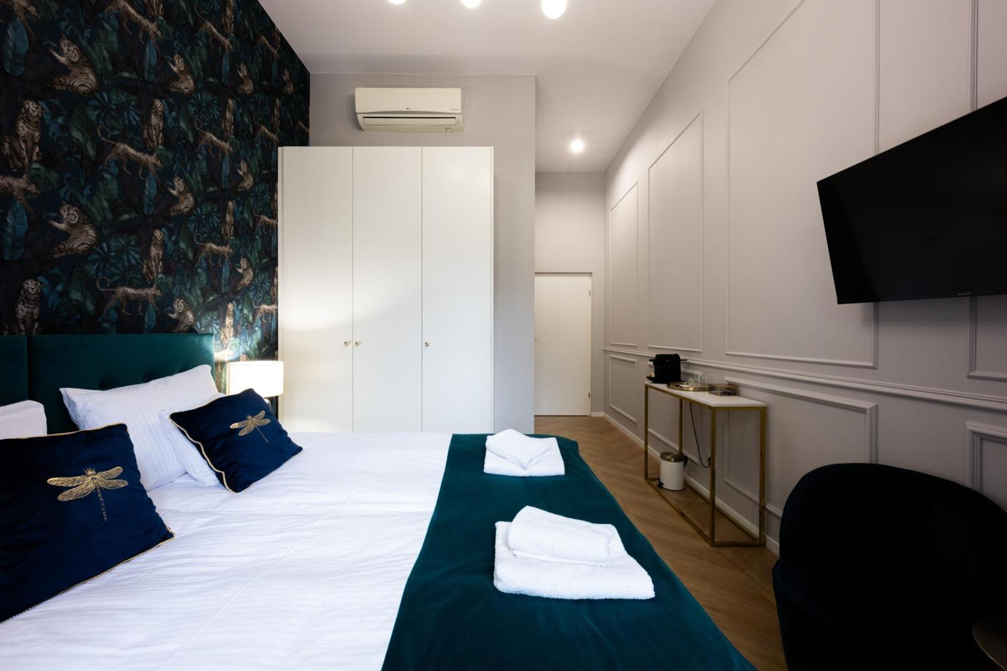 Bracka Main Square Apartamento *
