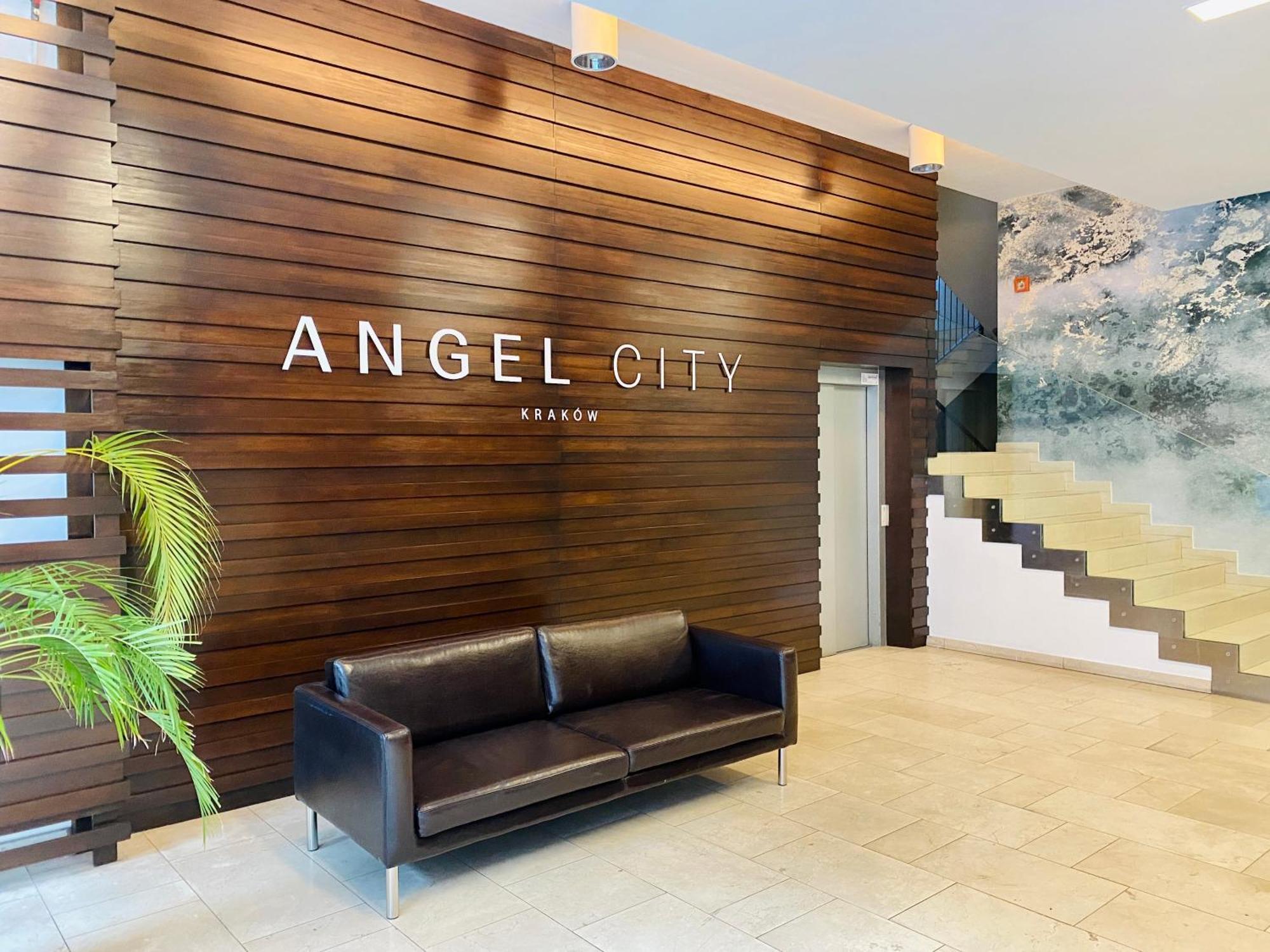 Angel Mint - Free Parking - Balcony Apartment *