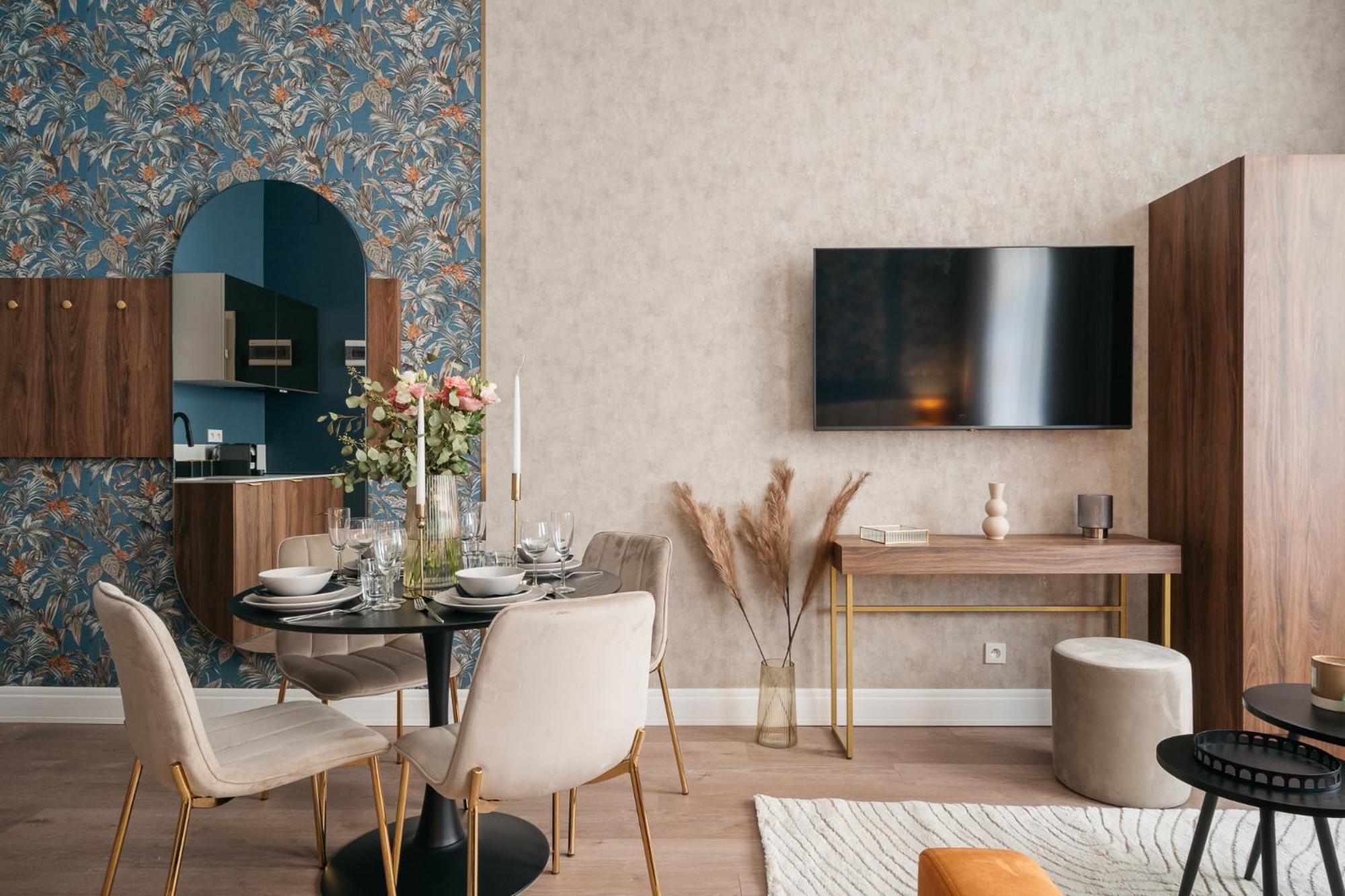 White Lotus - Loftaffair Collection Apartment *