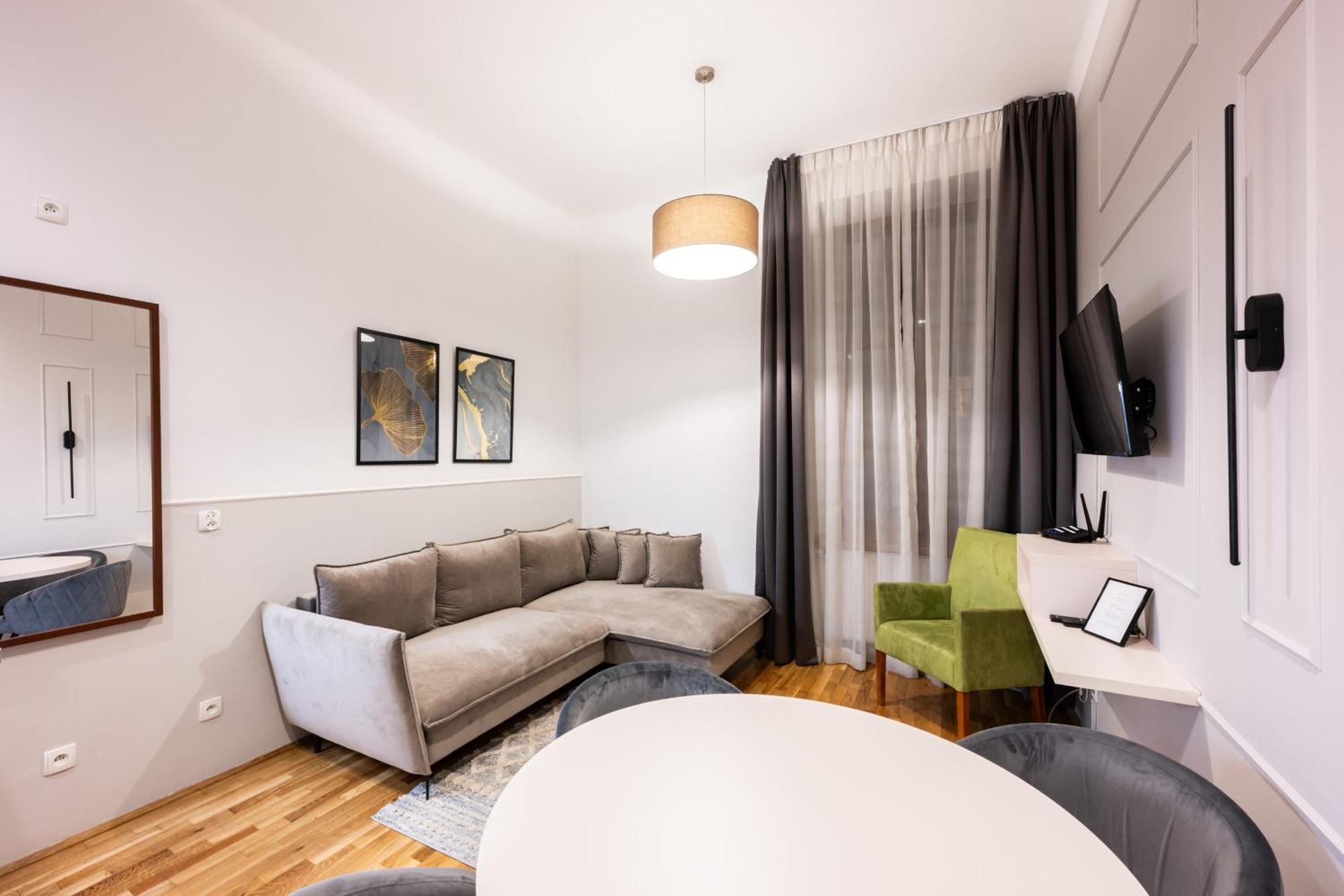 Apartament On/set