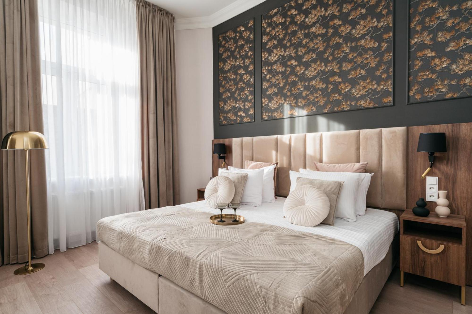 White Lotus - Loftaffair Collection Apartment