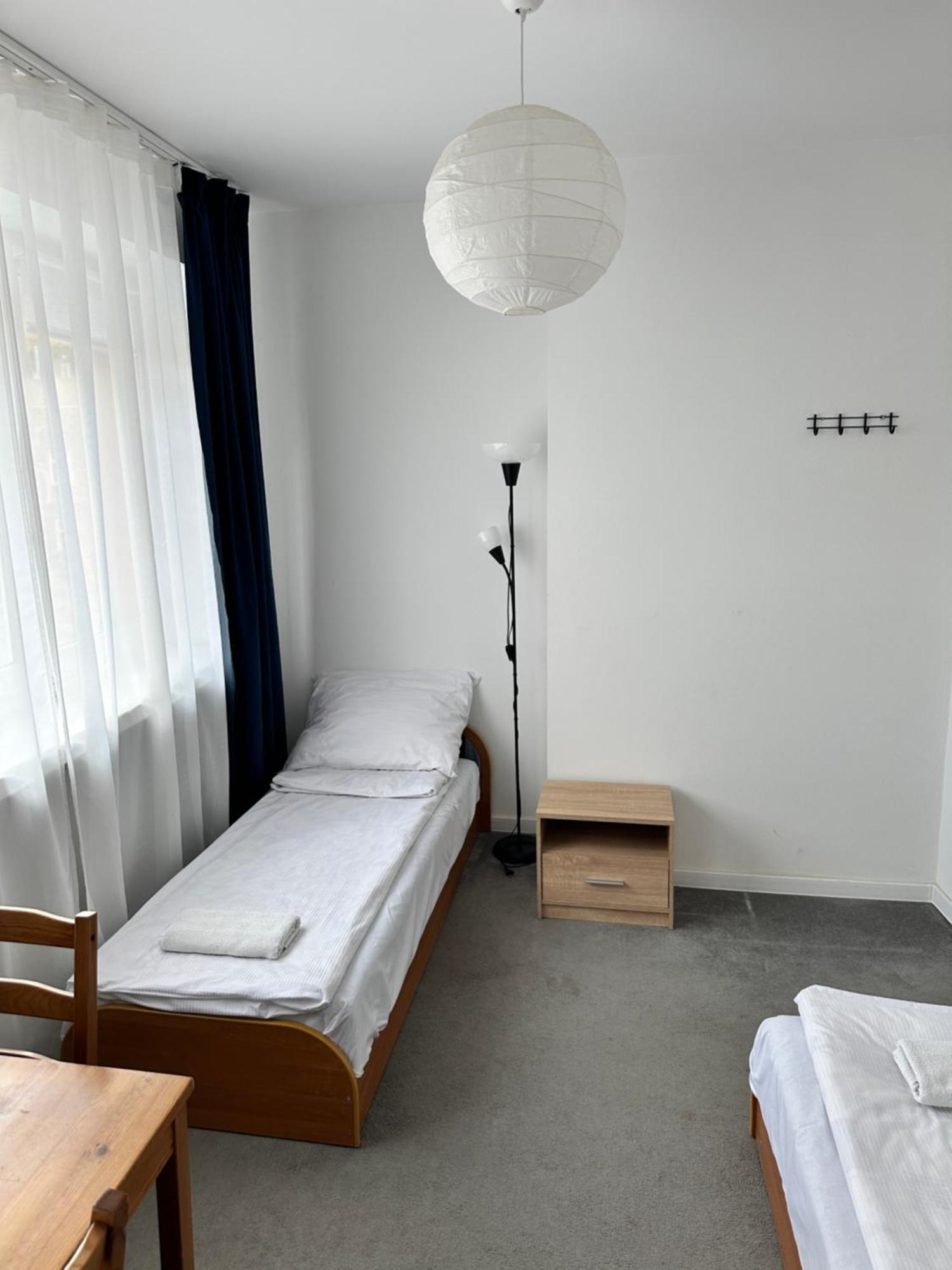 Hostel Demi
