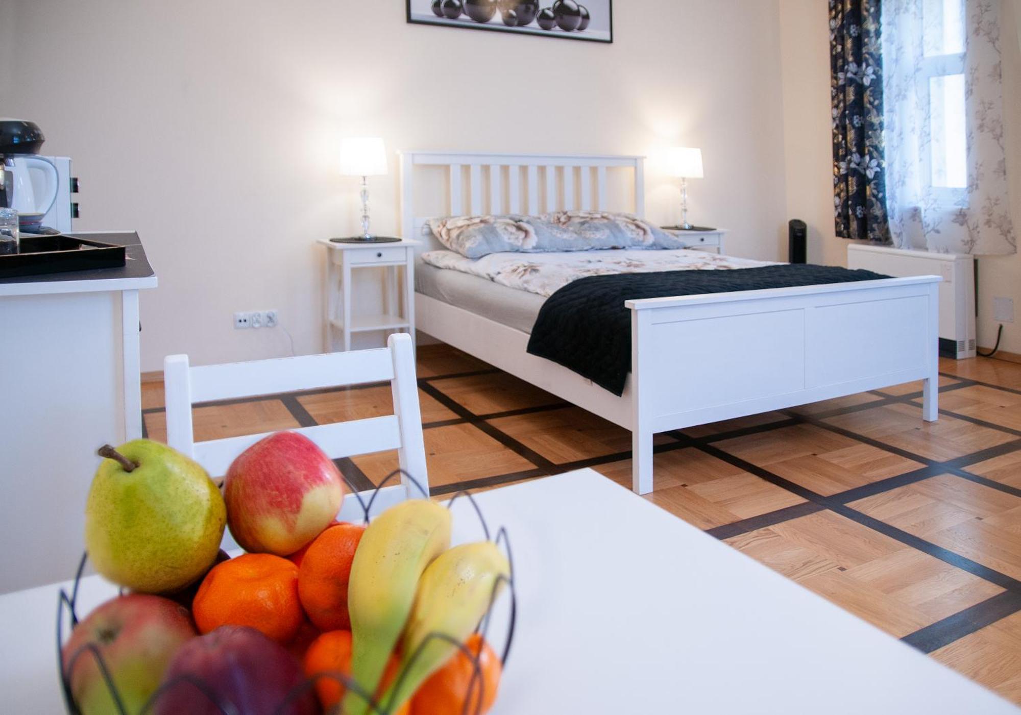 Moments Stare Style And Comfort Netflix Apartament *