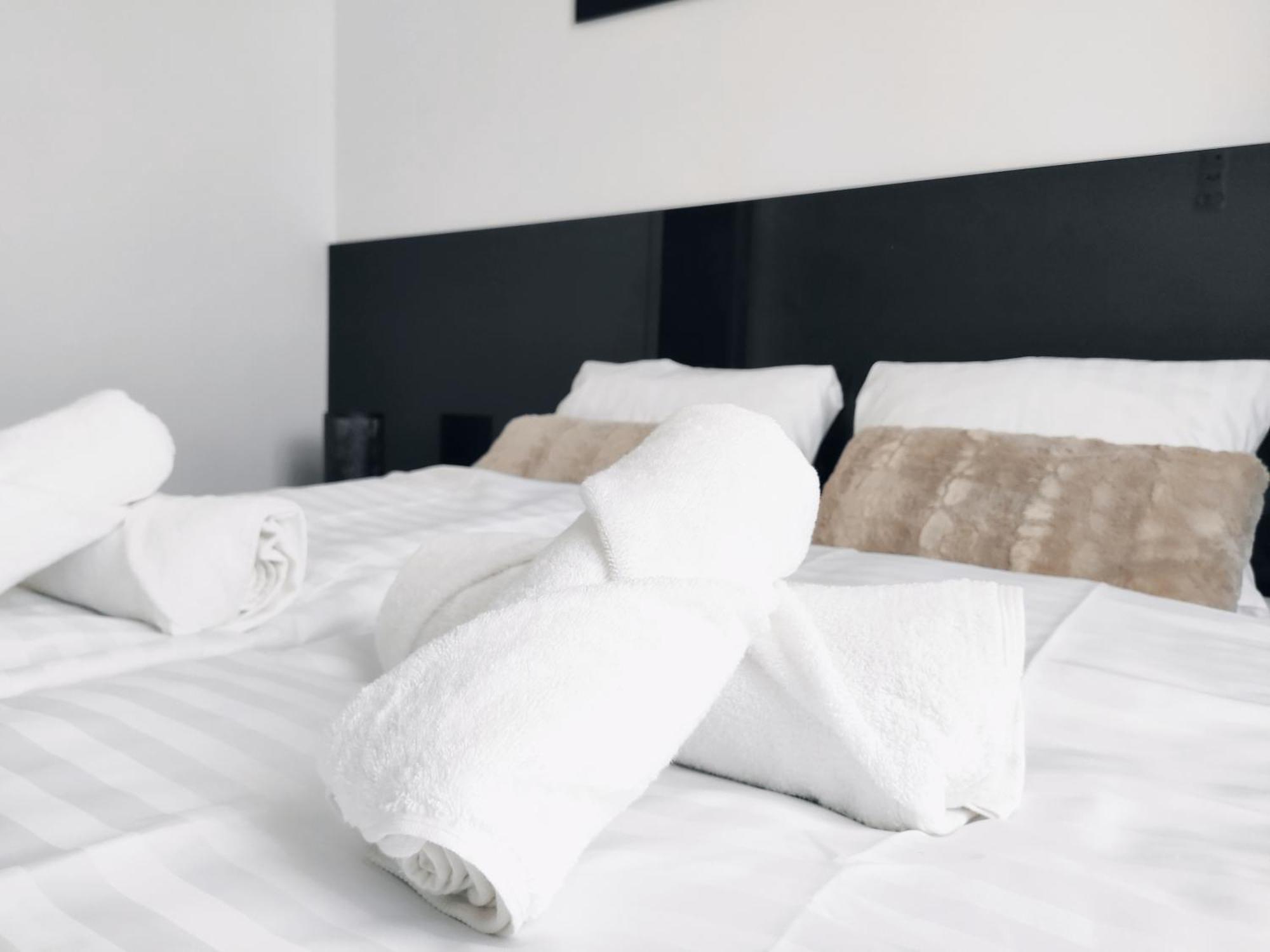 Szeroka 33 A-c By Homeprime Apartament