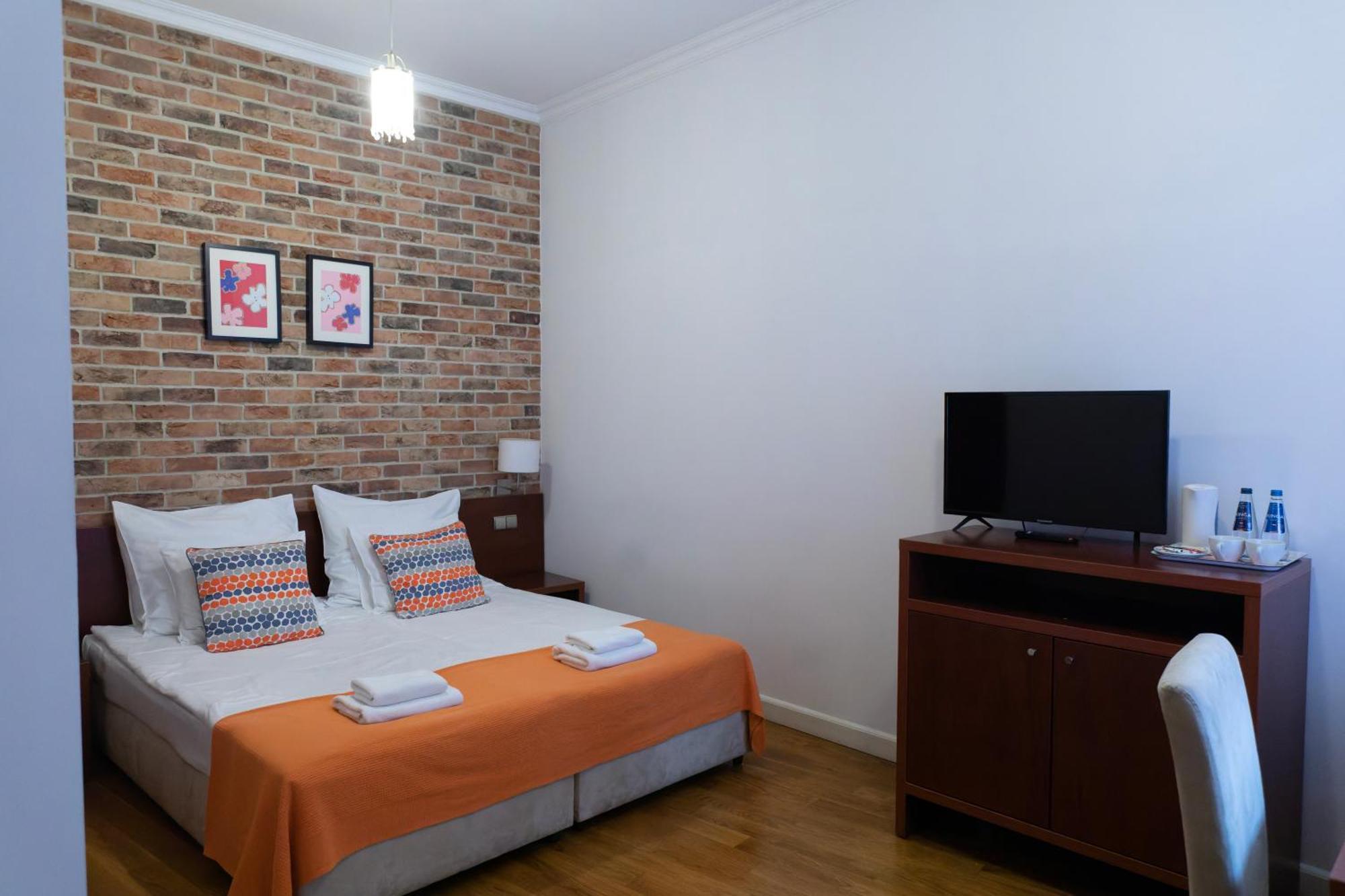 Golebia 8 Aparthotel Krakow