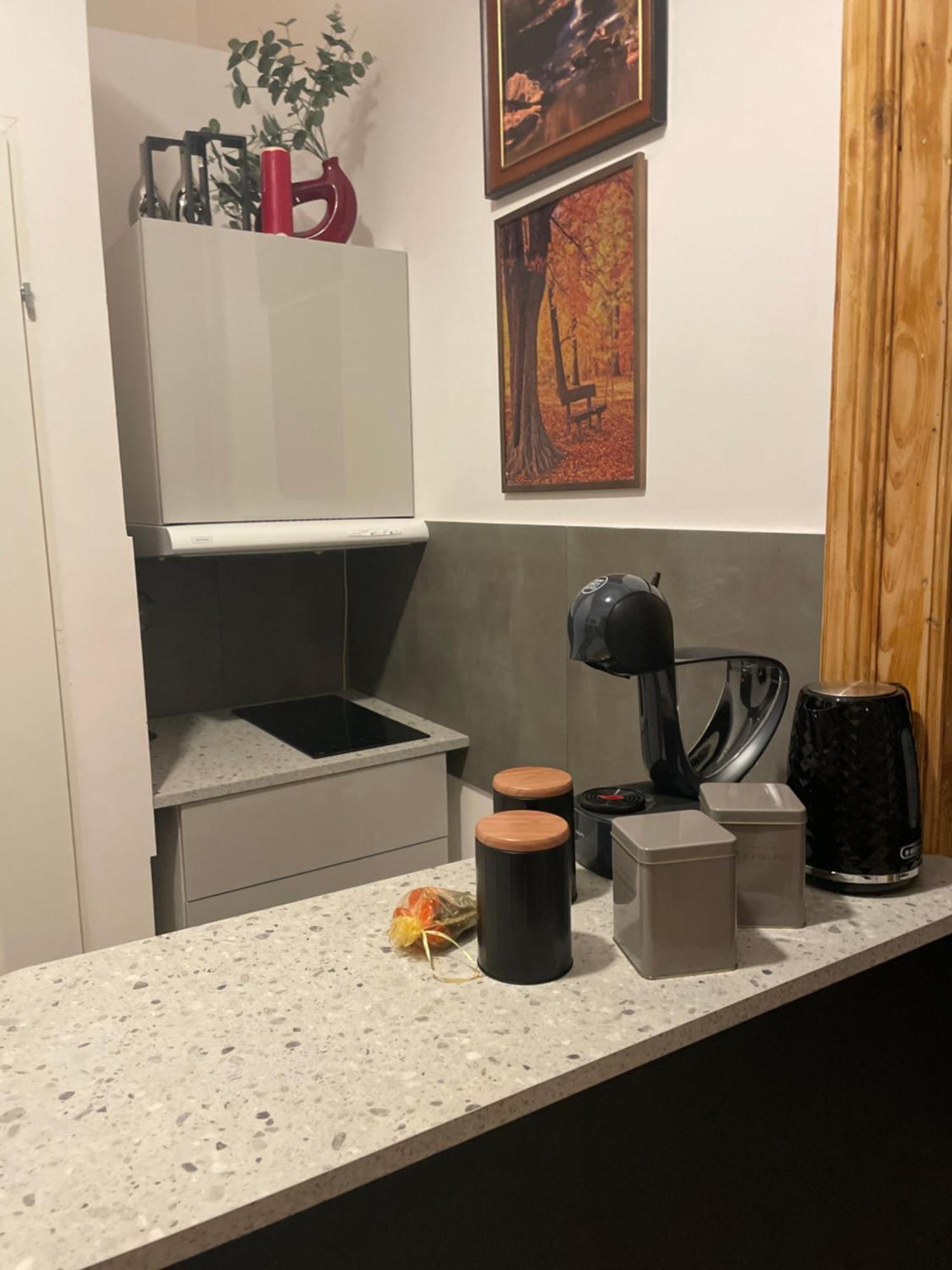 Apartment Family