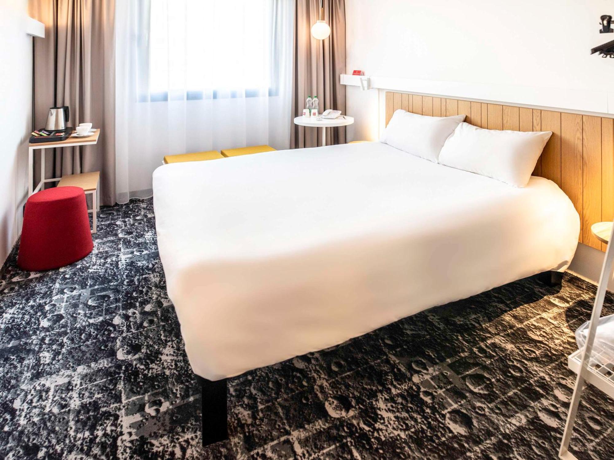 Ibis Centrum 3*