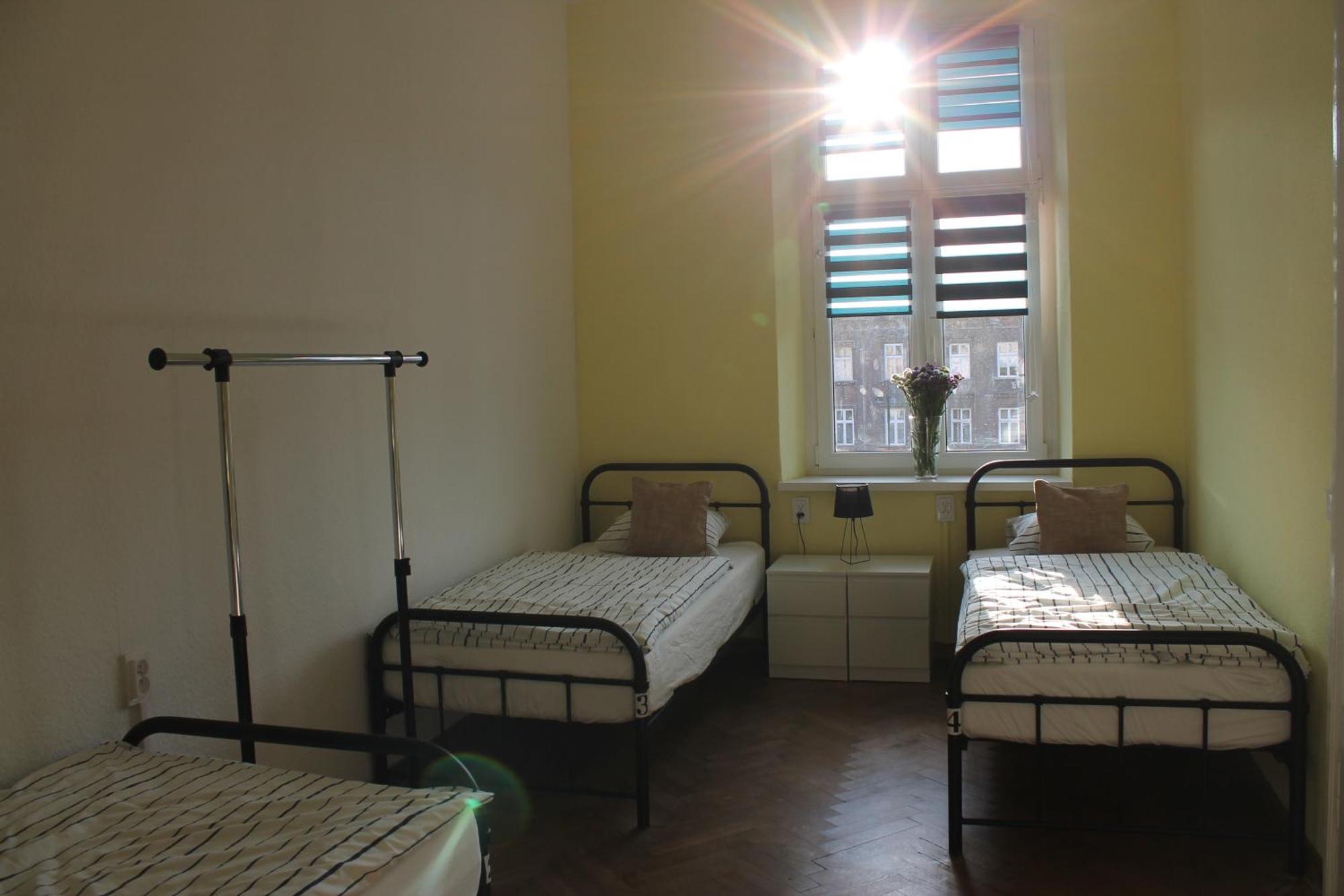 Centrum Sabot Hostel *