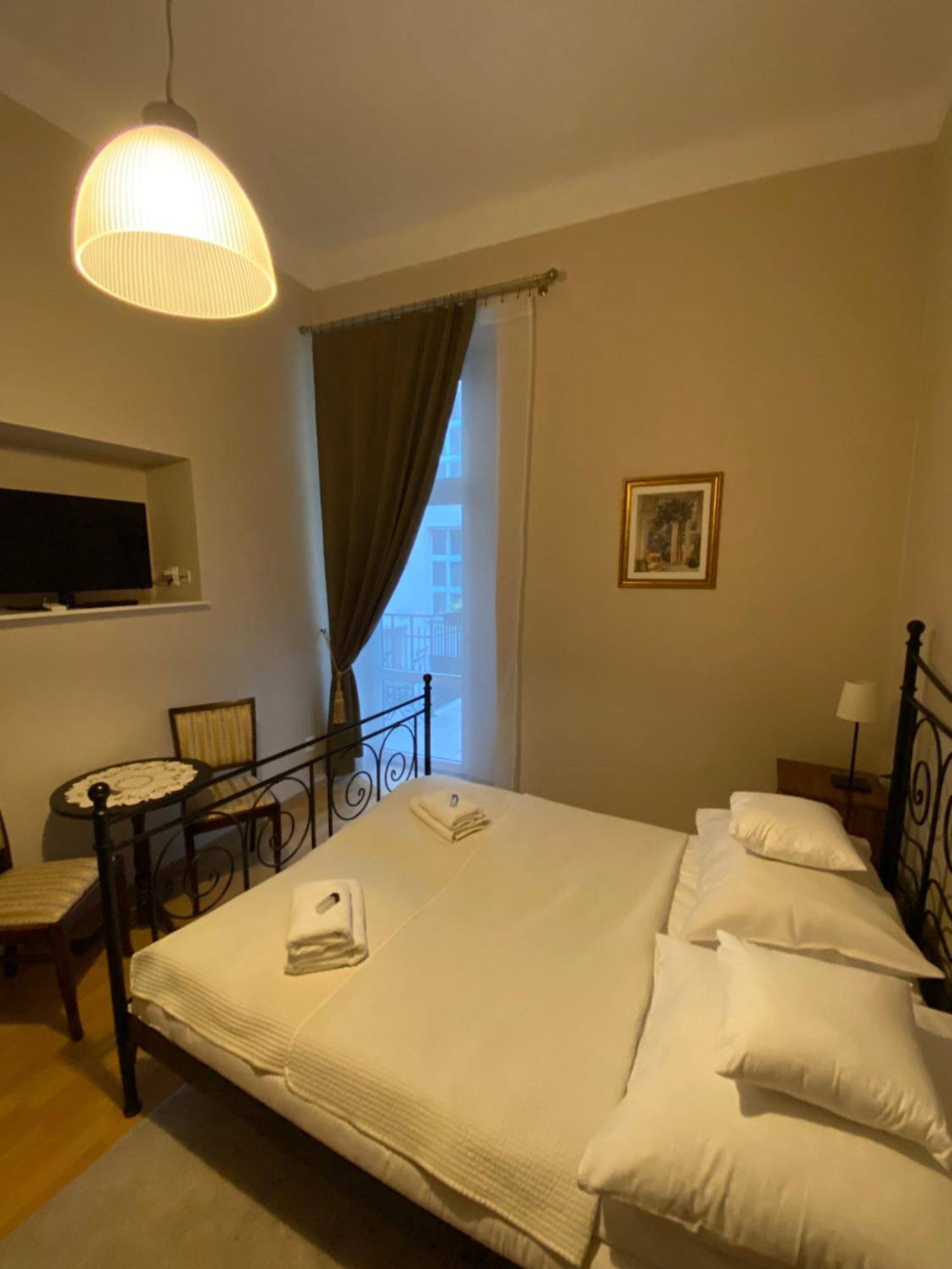 Maria Aparthotel