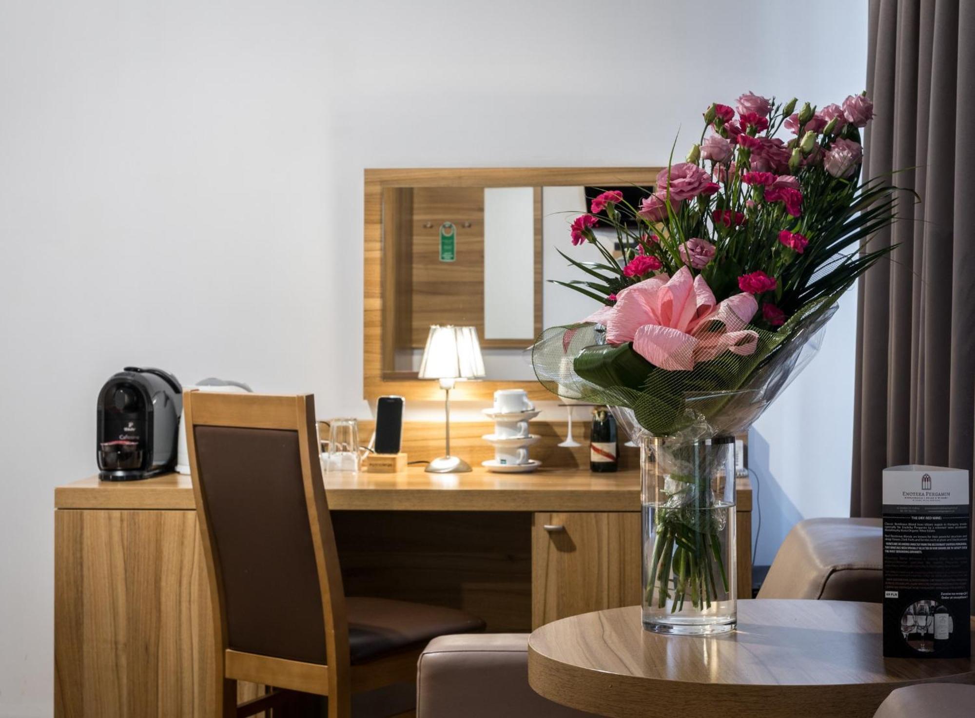 Pergamin Aparthotel 3*