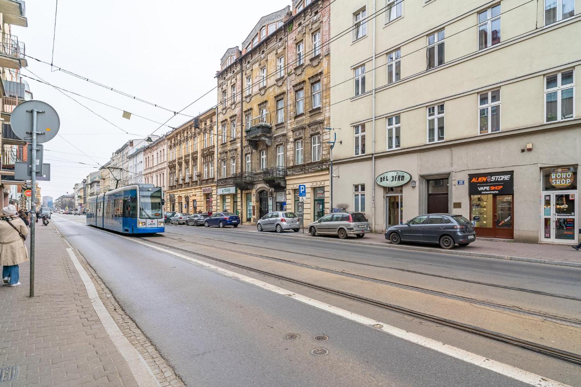 Starowislna - Balcony, Top Location, Tram & Train Nearby - By Rentujemy * Krakow