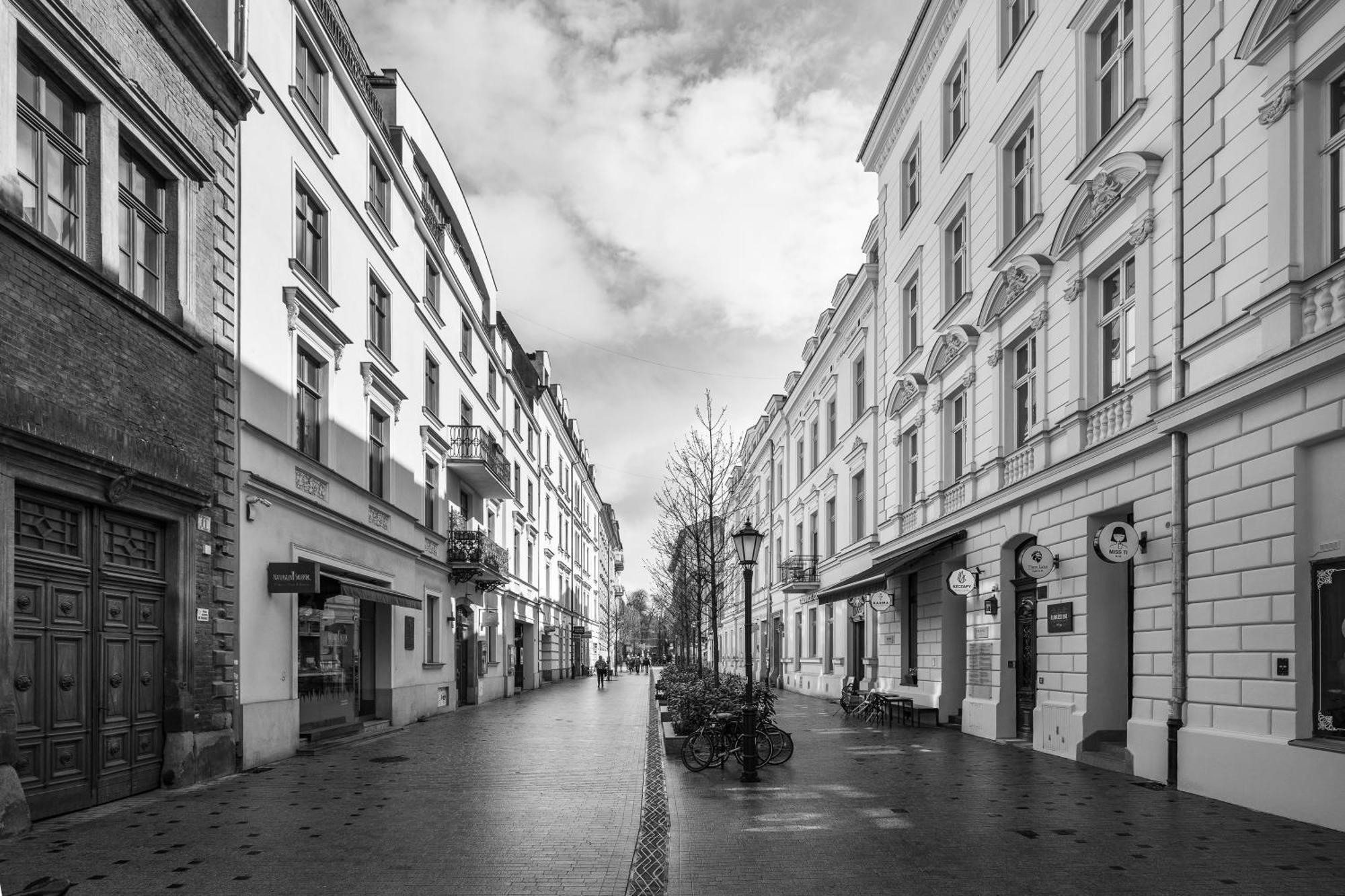 Krupnicza Modern Old Town - By Upstairs Apartment Krakow