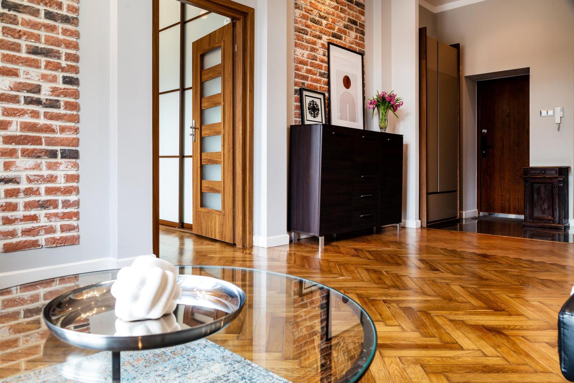 Househost Apartment: Jozefa 2/10