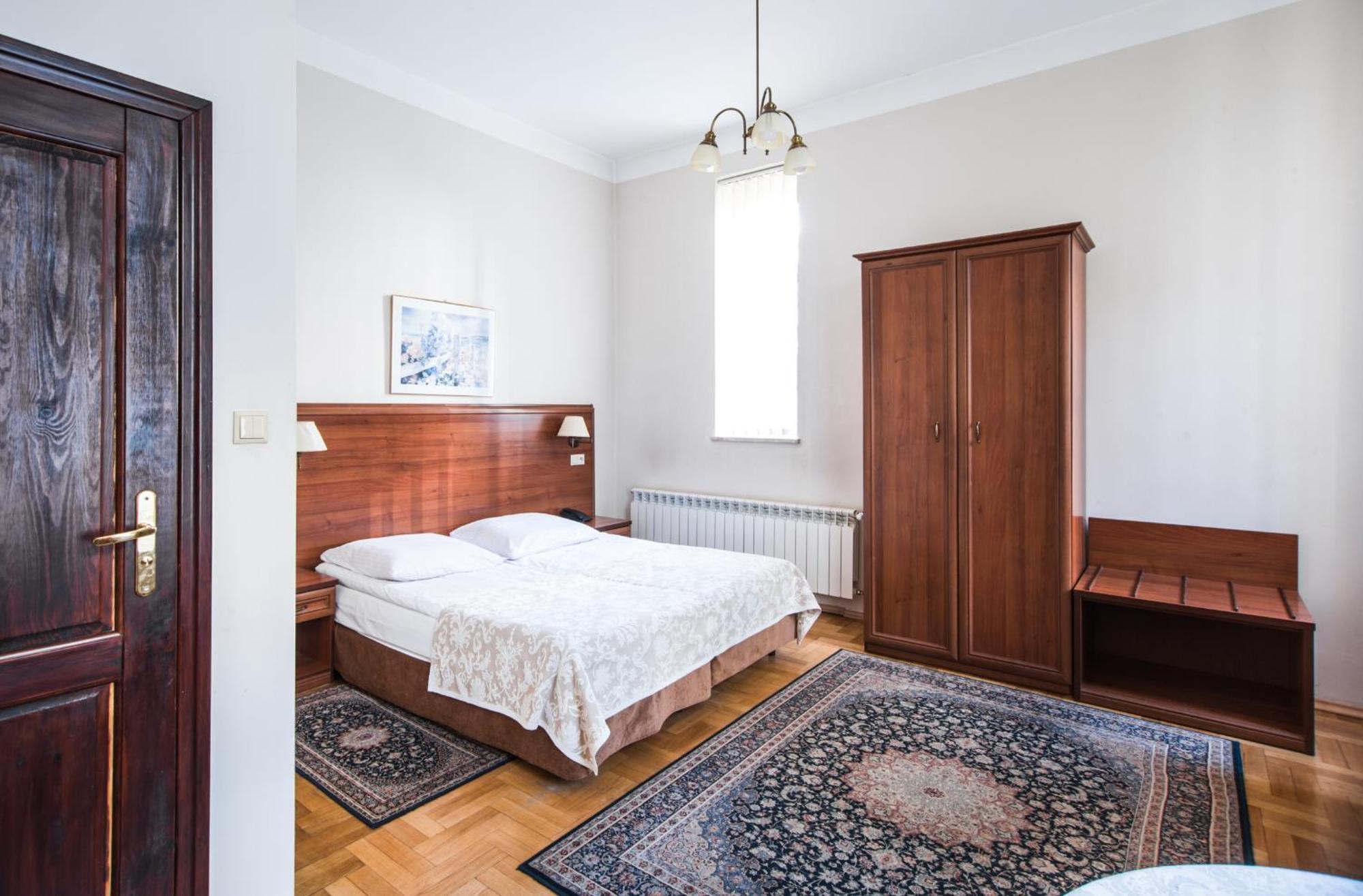 Basztowa 3* Krakow